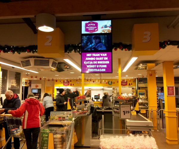 Narrowcasting bij de kassa's van Jumbo de Bresser