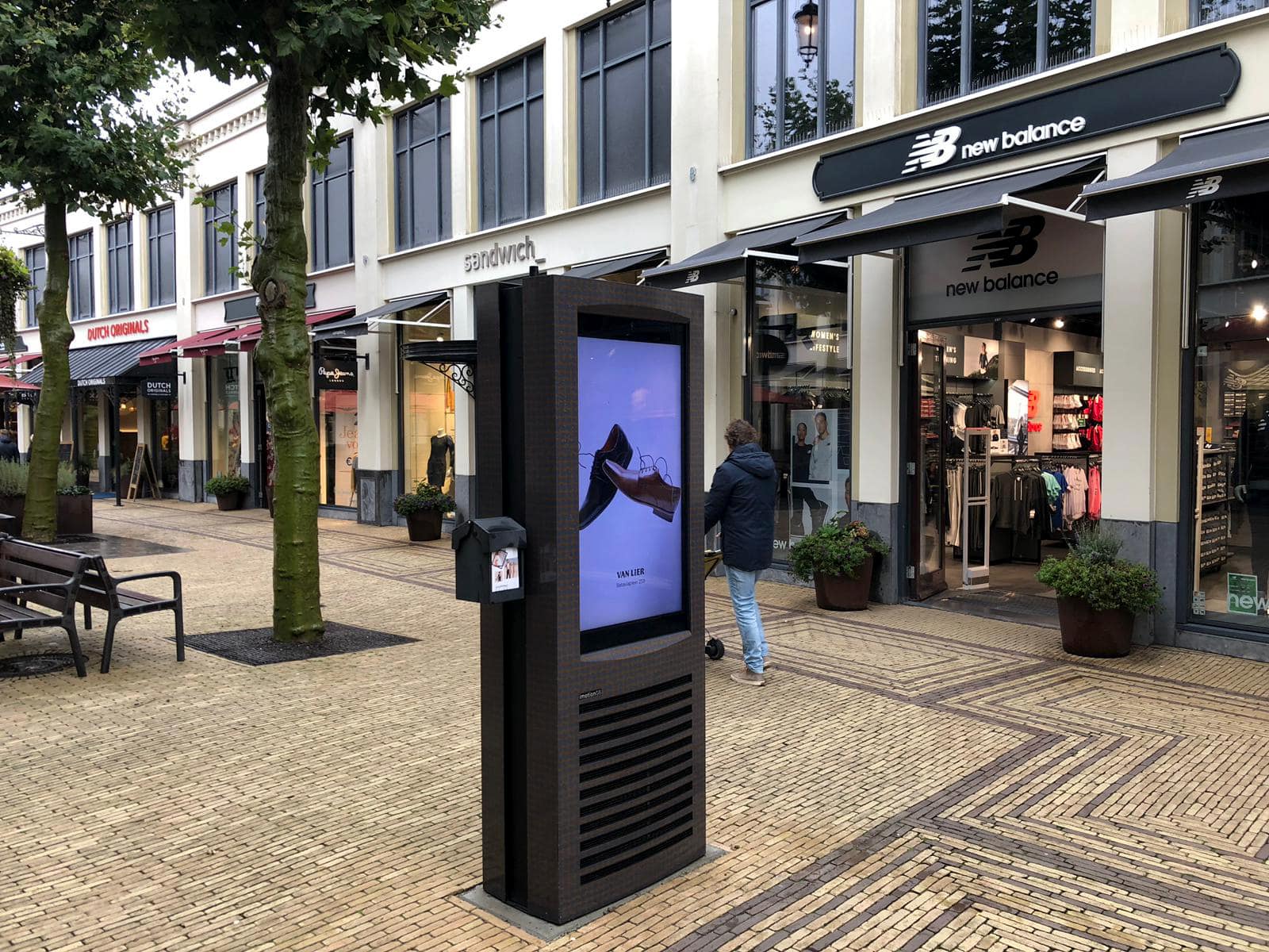Kiosk - Bataviastad - Digital Signage - Outdoor - Touchscreen - Digital Pixel Marketing